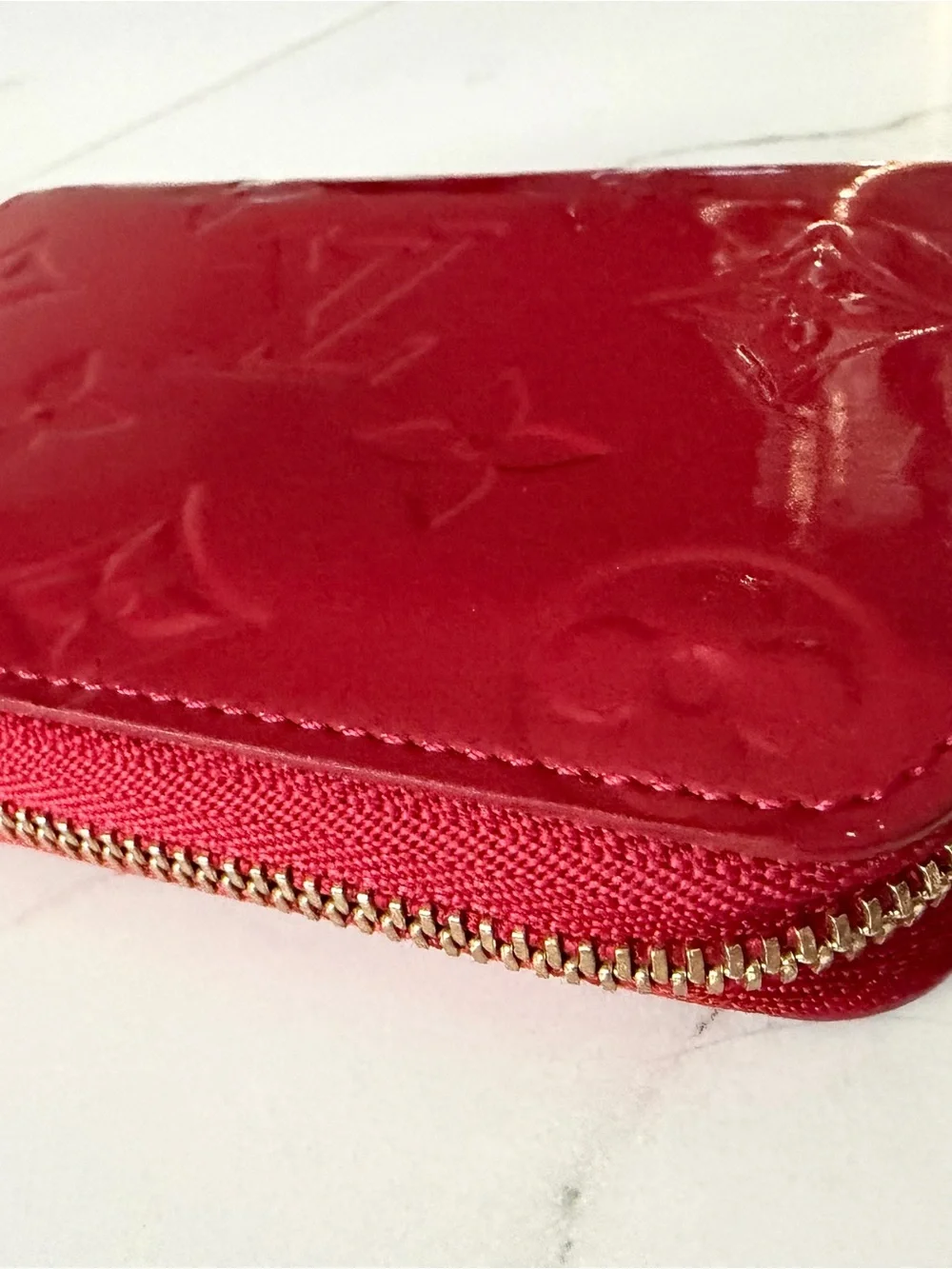 Louis Vuitton compact louis